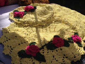 Tapete de crochê com flores